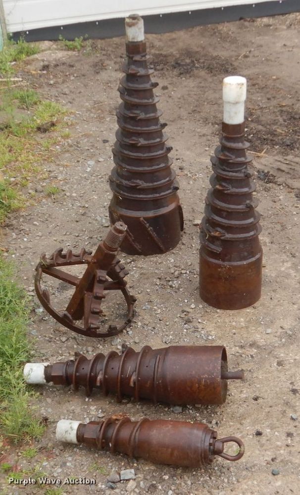 image for item GW9917 1993 Vermeer D14/24R  directional boring unit