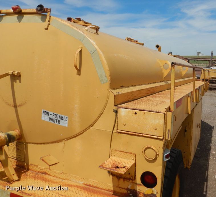 image for item GW9926 1944 Kine 18X8 tank trailer