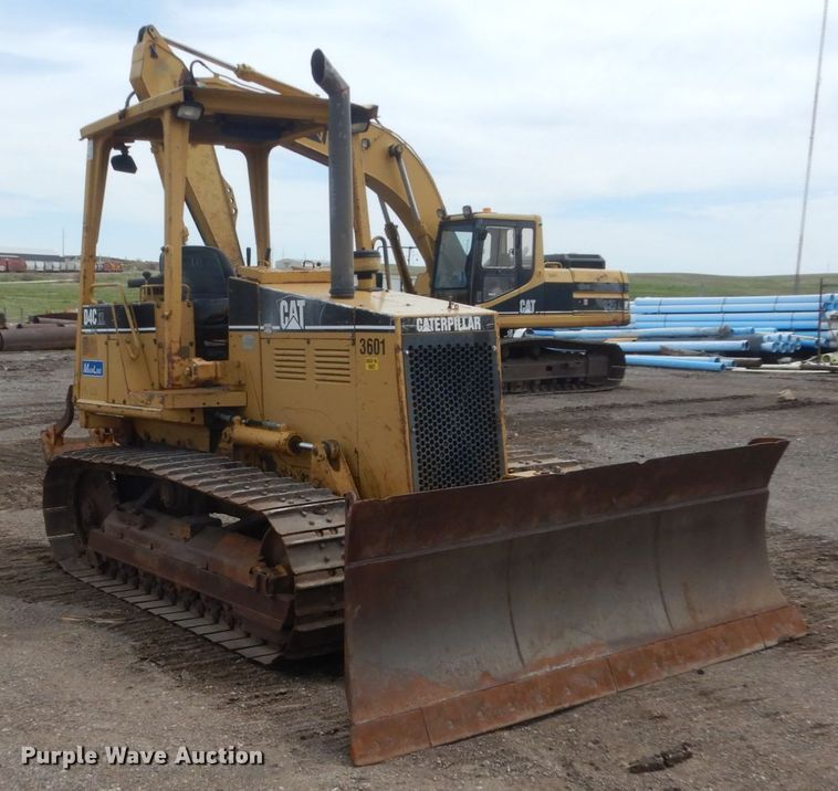 image for item GW9928 1994 Caterpillar D4C XL  dozer