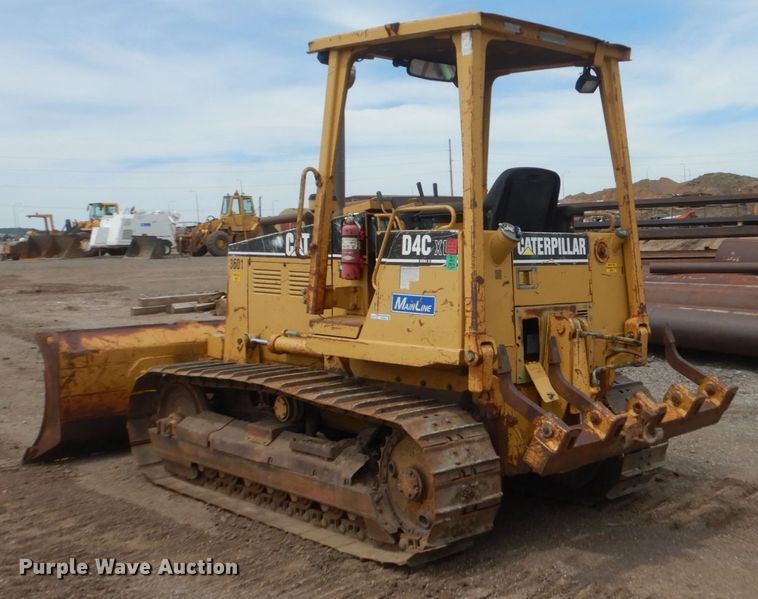 image for item GW9928 1994 Caterpillar D4C XL  dozer
