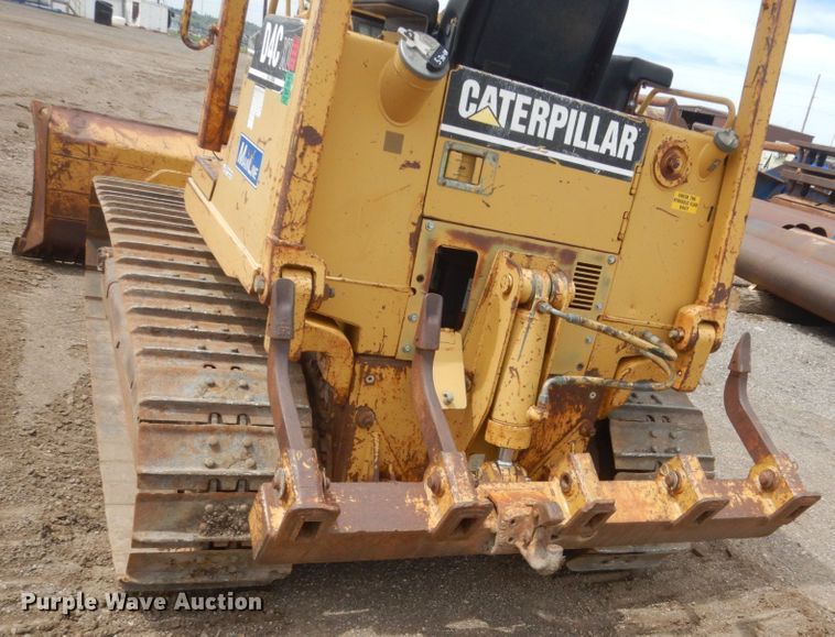 image for item GW9928 1994 Caterpillar D4C XL  dozer