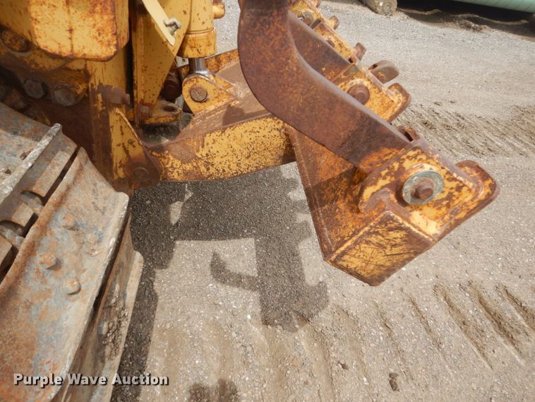 image for item GW9928 1994 Caterpillar D4C XL  dozer