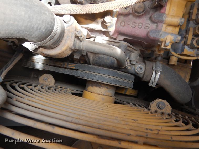 image for item GW9928 1994 Caterpillar D4C XL  dozer