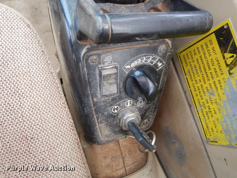 image for item GW9929 1994 Caterpillar 325 L  excavator