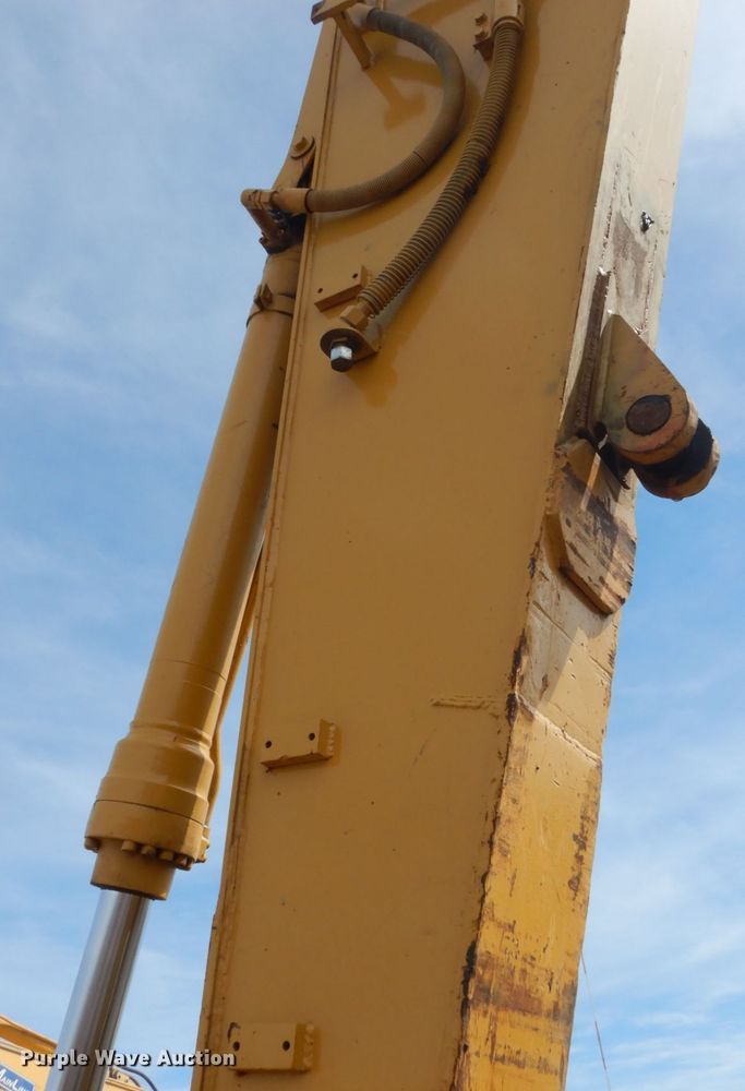 image for item GW9931 1997 Caterpillar 320B L  excavator