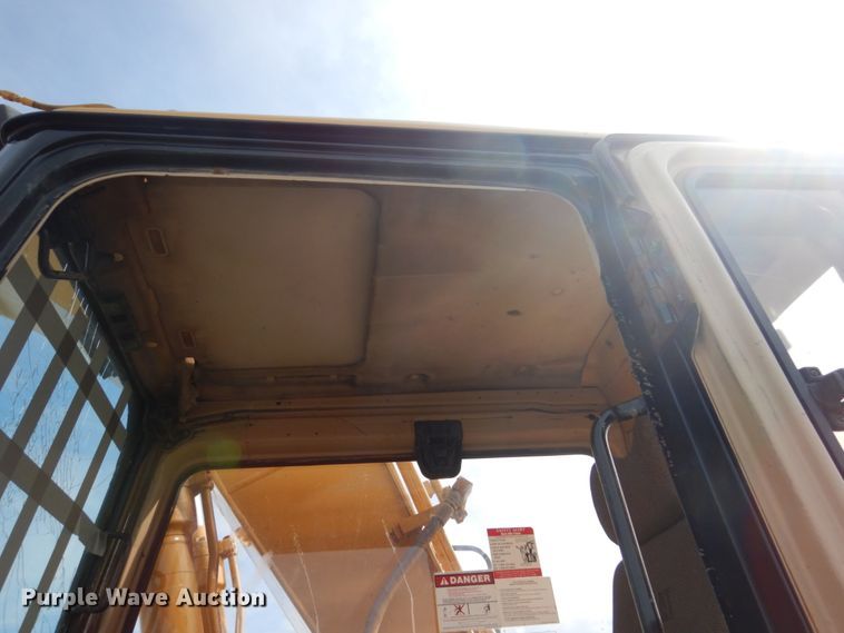 image for item GW9931 1997 Caterpillar 320B L  excavator