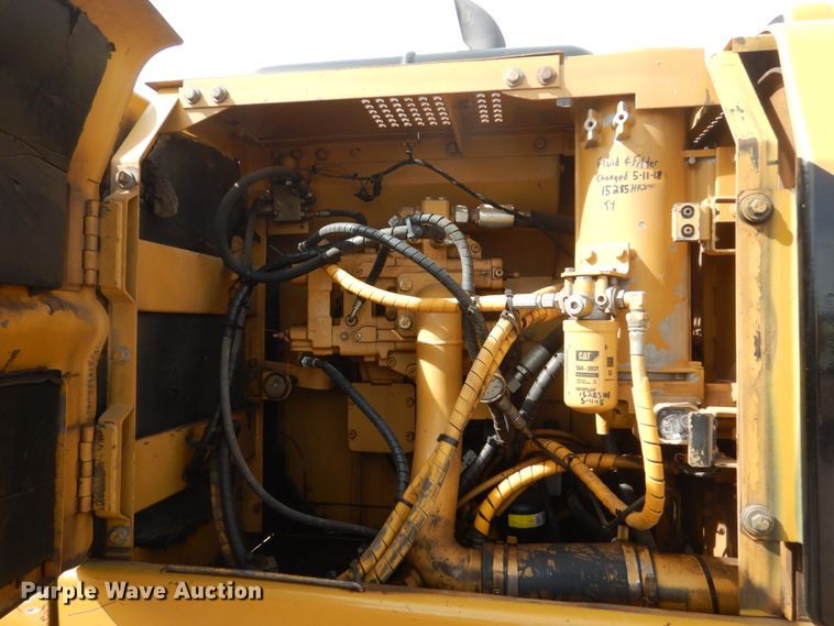 image for item GW9931 1997 Caterpillar 320B L  excavator