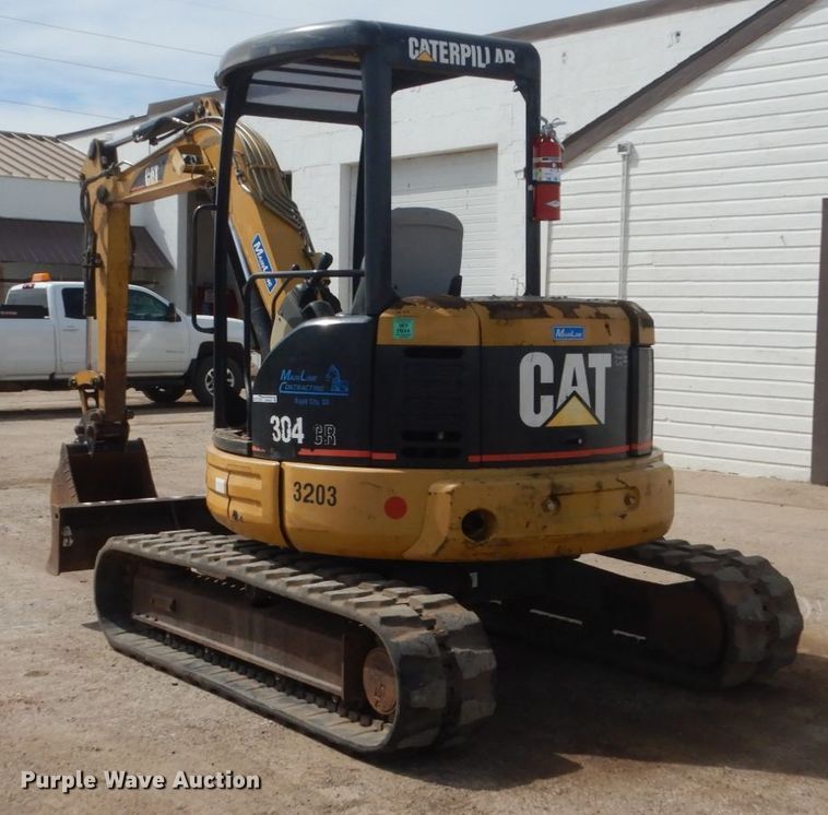 image for item GW9932 2005 Caterpillar 304 CR  mini excavator