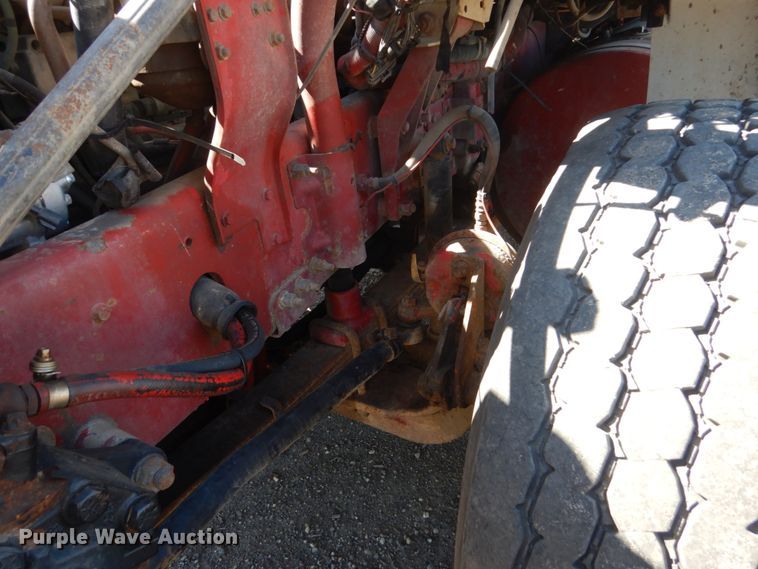 image for item GW9934 2004 Volvo VHD  dump truck