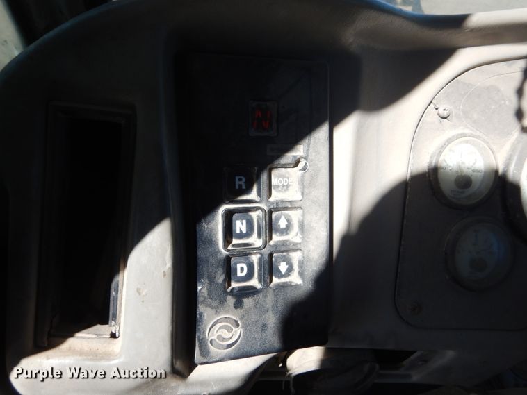 image for item GW9935 1999 Oshkosh  ready mix truck