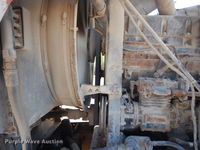 image for item GW9935 1999 Oshkosh  ready mix truck