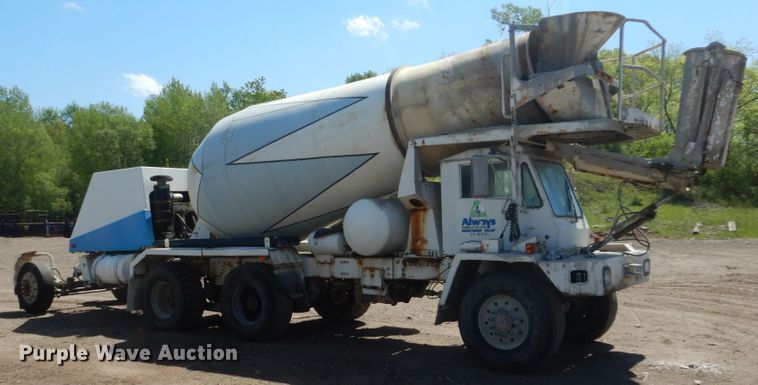 image for item GW9937 1995 Oshkosh S- Series  ready mix truck