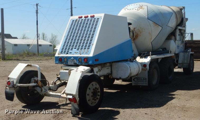 image for item GW9937 1995 Oshkosh S- Series  ready mix truck