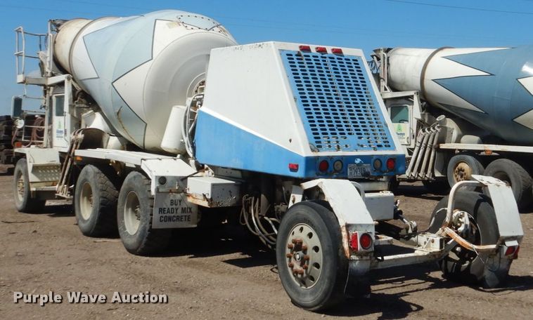 image for item GW9937 1995 Oshkosh S- Series  ready mix truck