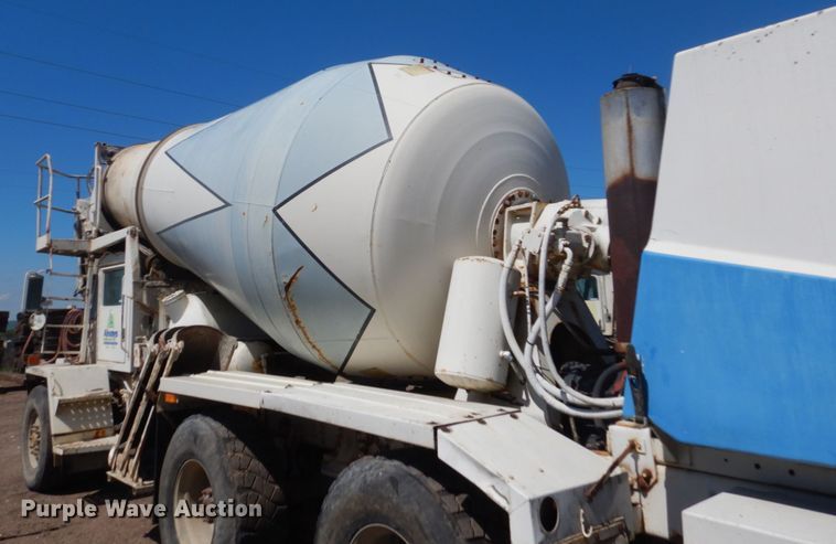 image for item GW9937 1995 Oshkosh S- Series  ready mix truck