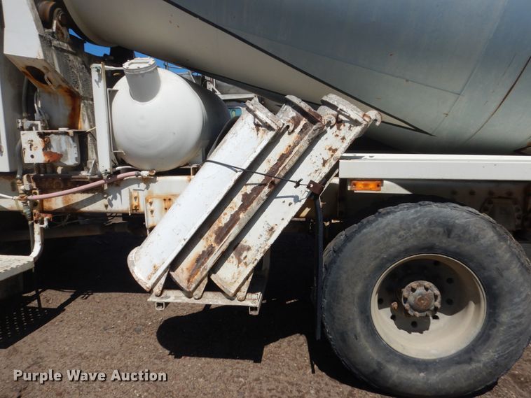 image for item GW9937 1995 Oshkosh S- Series  ready mix truck