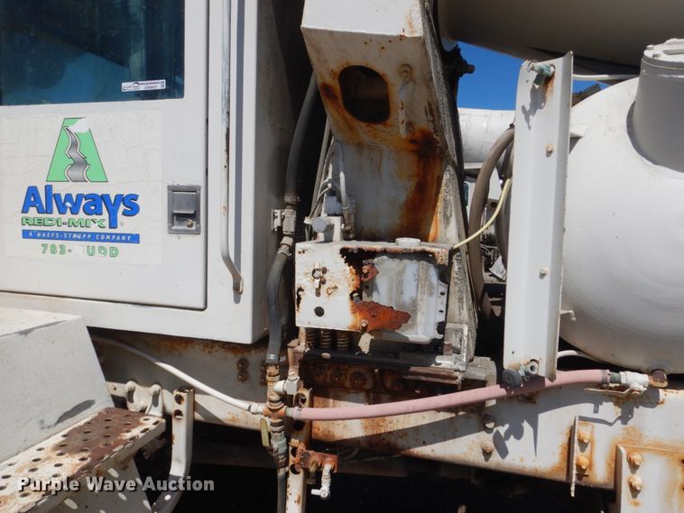 image for item GW9937 1995 Oshkosh S- Series  ready mix truck