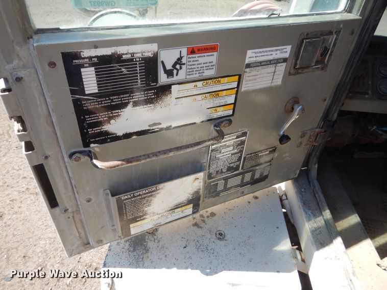 image for item GW9937 1995 Oshkosh S- Series  ready mix truck