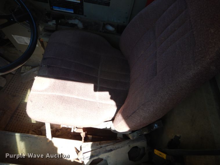 image for item GW9937 1995 Oshkosh S- Series  ready mix truck