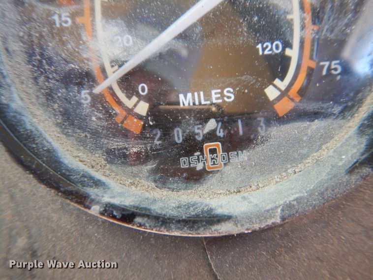 image for item GW9937 1995 Oshkosh S- Series  ready mix truck