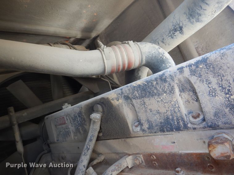 image for item GW9937 1995 Oshkosh S- Series  ready mix truck