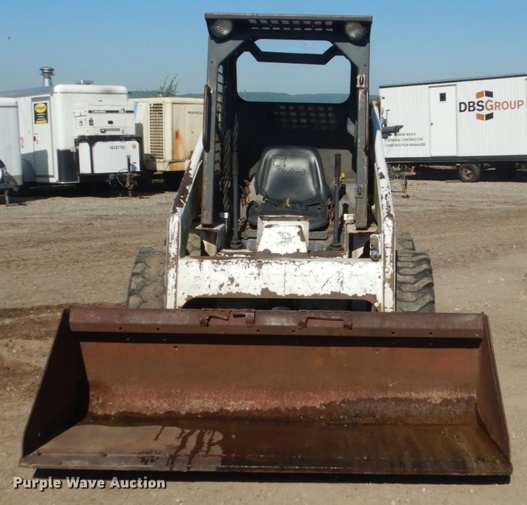 image for item GW9938 1994 Bobcat 743B  skid steer loader