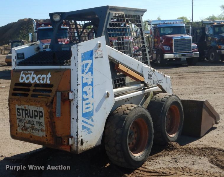 image for item GW9938 1994 Bobcat 743B  skid steer loader