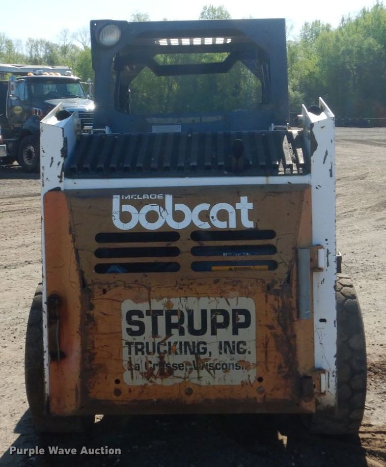 image for item GW9938 1994 Bobcat 743B  skid steer loader