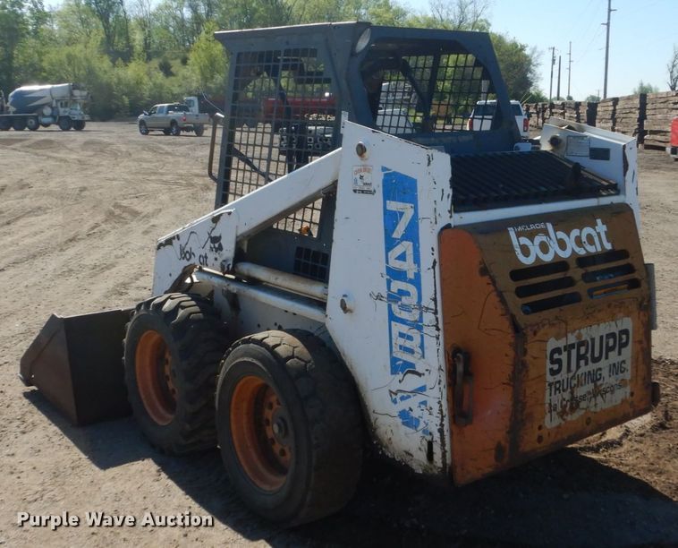 image for item GW9938 1994 Bobcat 743B  skid steer loader