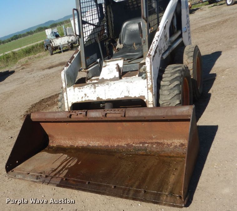 image for item GW9938 1994 Bobcat 743B  skid steer loader
