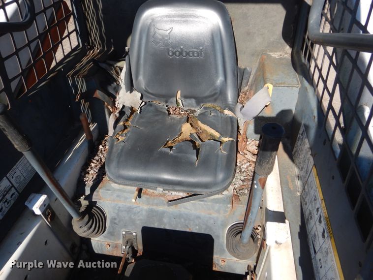 image for item GW9938 1994 Bobcat 743B  skid steer loader