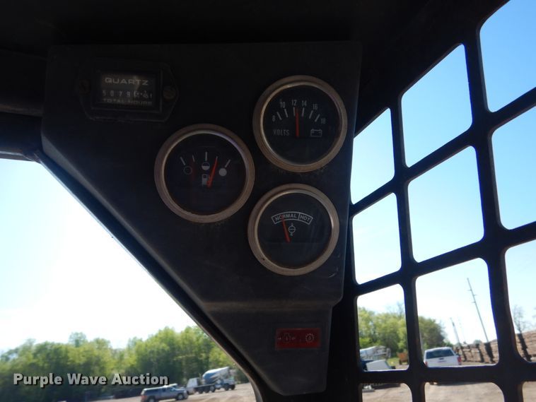 image for item GW9938 1994 Bobcat 743B  skid steer loader