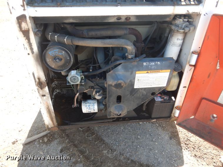 image for item GW9938 1994 Bobcat 743B  skid steer loader