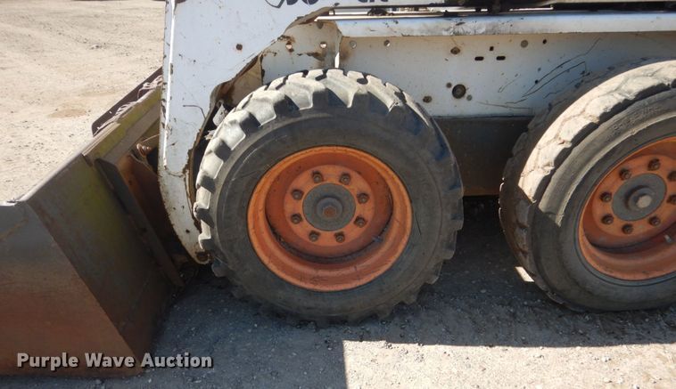 image for item GW9938 1994 Bobcat 743B  skid steer loader