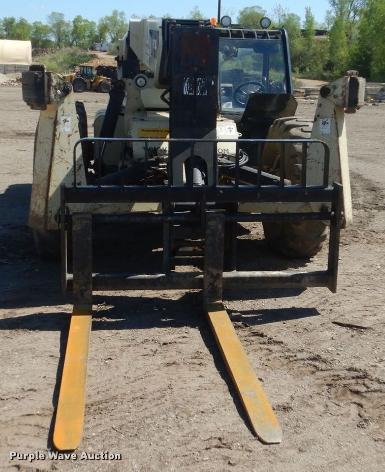 image for item GW9939 Ingersoll Rand VR-1056C  telehandler