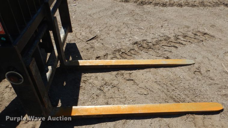 image for item GW9939 Ingersoll Rand VR-1056C  telehandler