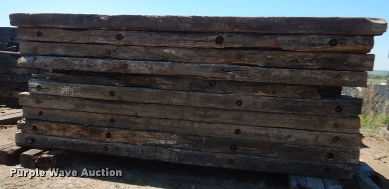 image for item GW9942 (22) crane mats