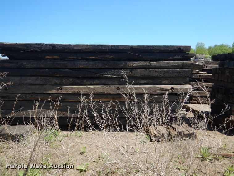 image for item GW9945 (22) crane mats