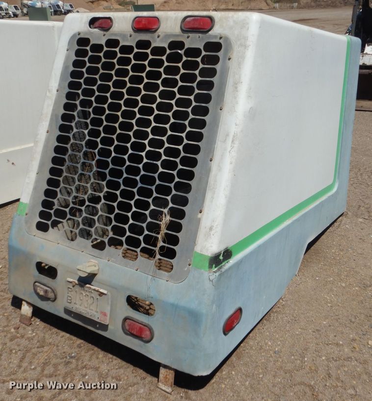 image for item GW9954 (3) Advance rear engine hoods