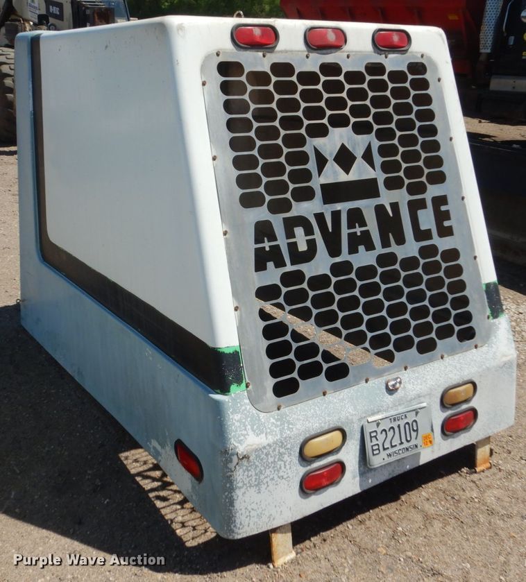 image for item GW9954 (3) Advance rear engine hoods