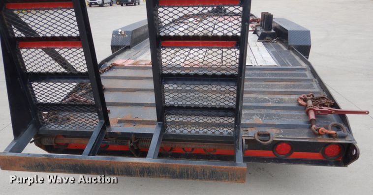 image for item GW9958 2015 Lucon equipment trailer