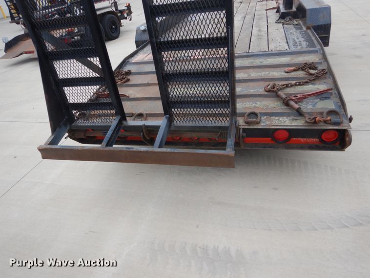 image for item GW9960 2015 Lucon equipment trailer