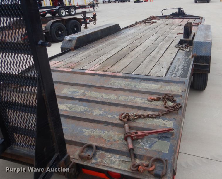 image for item GW9960 2015 Lucon equipment trailer