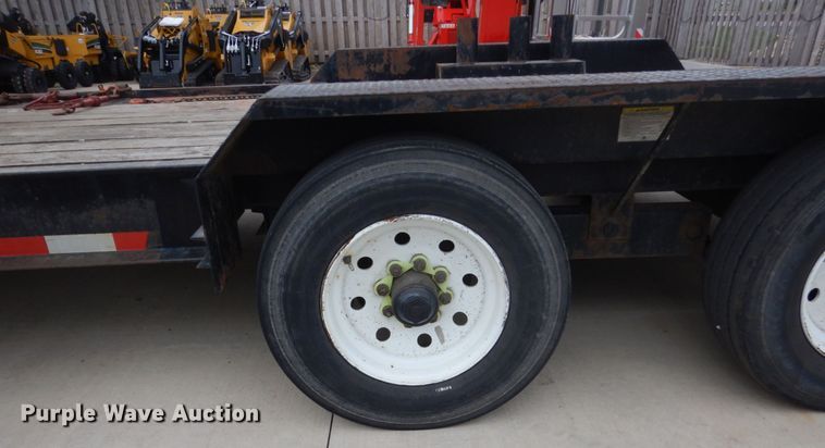 image for item GW9960 2015 Lucon equipment trailer