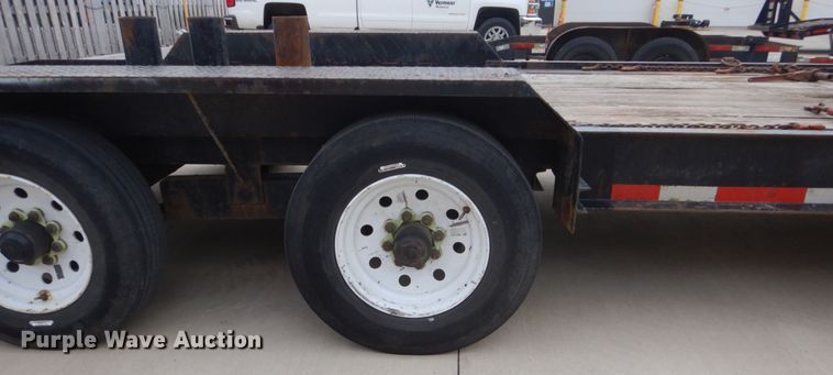 image for item GW9960 2015 Lucon equipment trailer