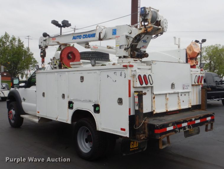 image for item GW9964 2013 Ford F550 Super Duty  service truck