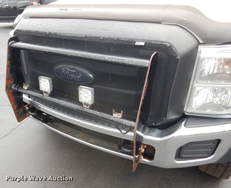 image for item GW9964 2013 Ford F550 Super Duty  service truck