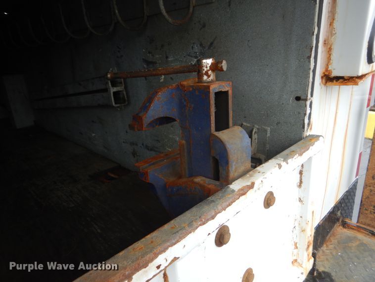 image for item GW9964 2013 Ford F550 Super Duty  service truck