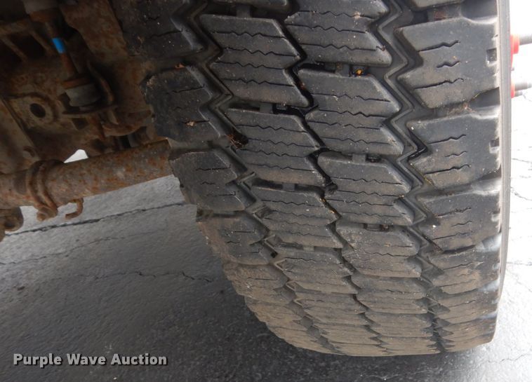 image for item GW9964 2013 Ford F550 Super Duty  service truck