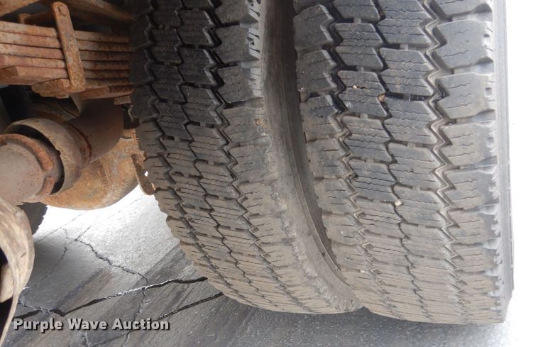 image for item GW9964 2013 Ford F550 Super Duty  service truck